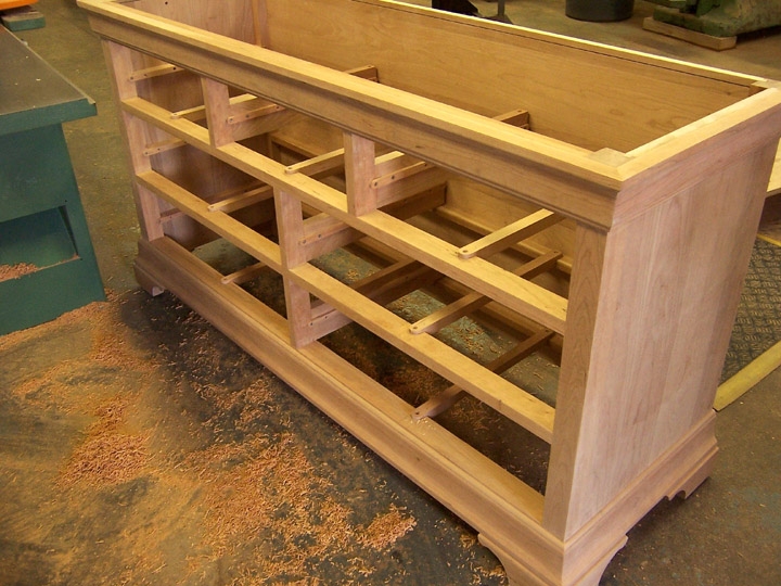 Cox Dresser