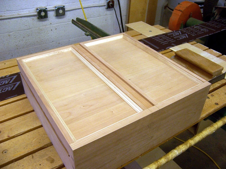 Cox Dresser