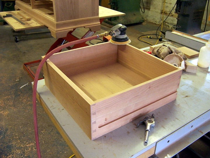 Cox Dresser
