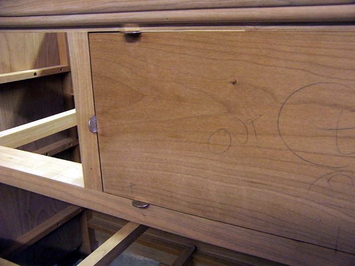 Cox Dresser
