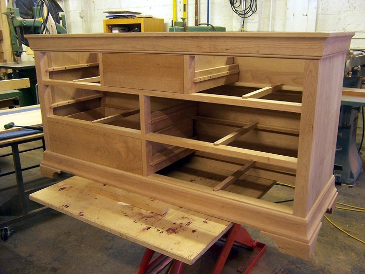 Cox Dresser