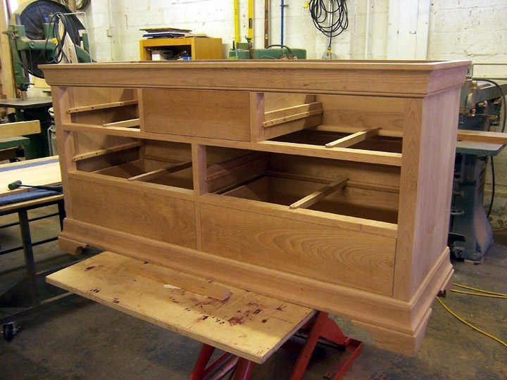 Cox Dresser