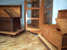 Sister Chests